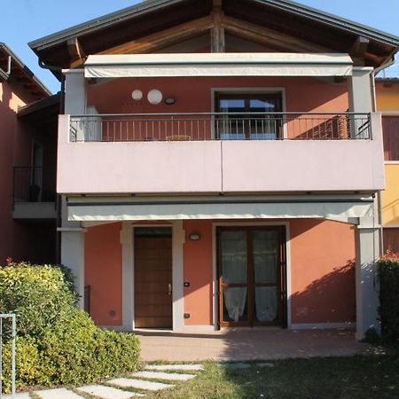 Casa Vacanze Da Riki Appartamento 1 佩斯基耶拉德加达 外观 照片