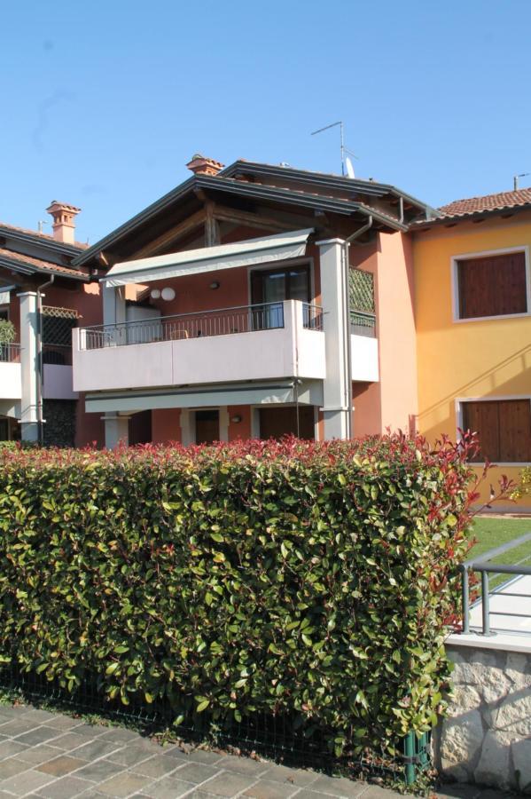Casa Vacanze Da Riki Appartamento 1 佩斯基耶拉德加达 外观 照片