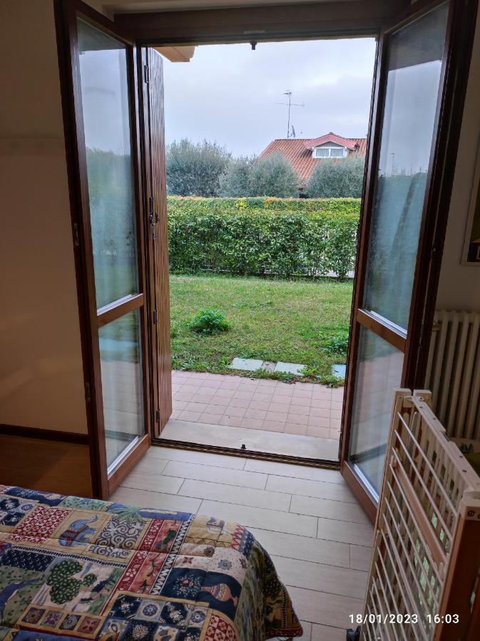 Casa Vacanze Da Riki Appartamento 1 佩斯基耶拉德加达 外观 照片
