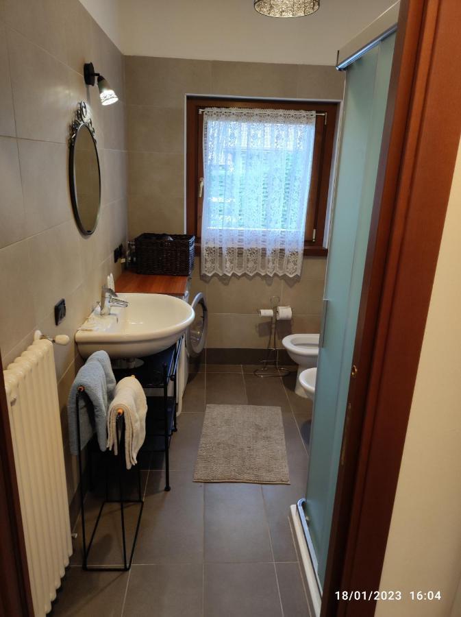 Casa Vacanze Da Riki Appartamento 1 佩斯基耶拉德加达 外观 照片
