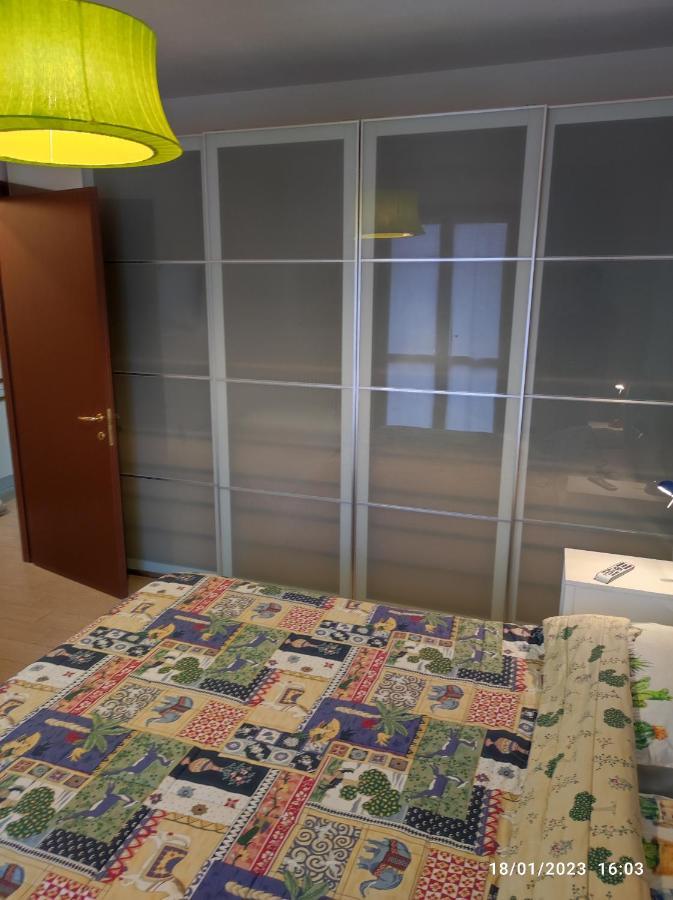 Casa Vacanze Da Riki Appartamento 1 佩斯基耶拉德加达 外观 照片