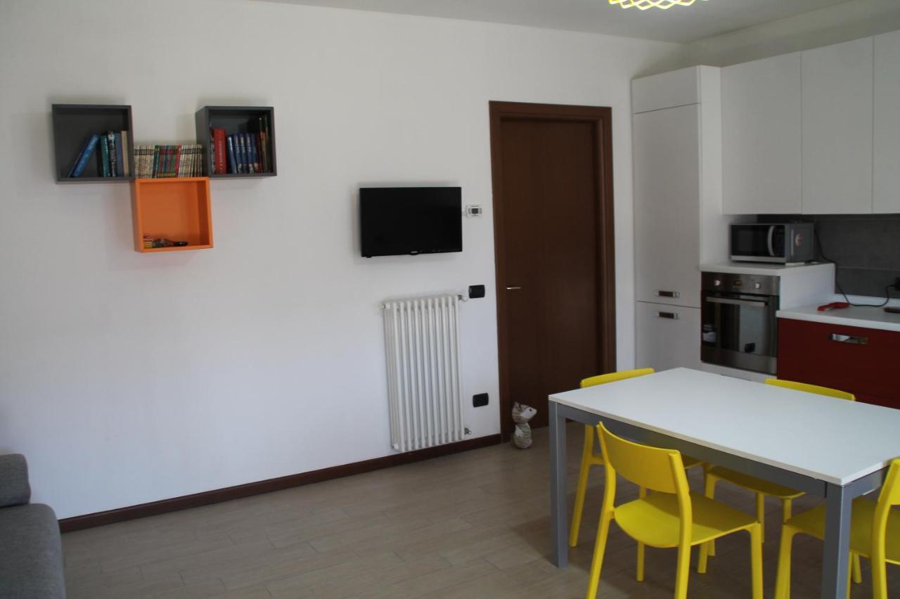 Casa Vacanze Da Riki Appartamento 1 佩斯基耶拉德加达 外观 照片