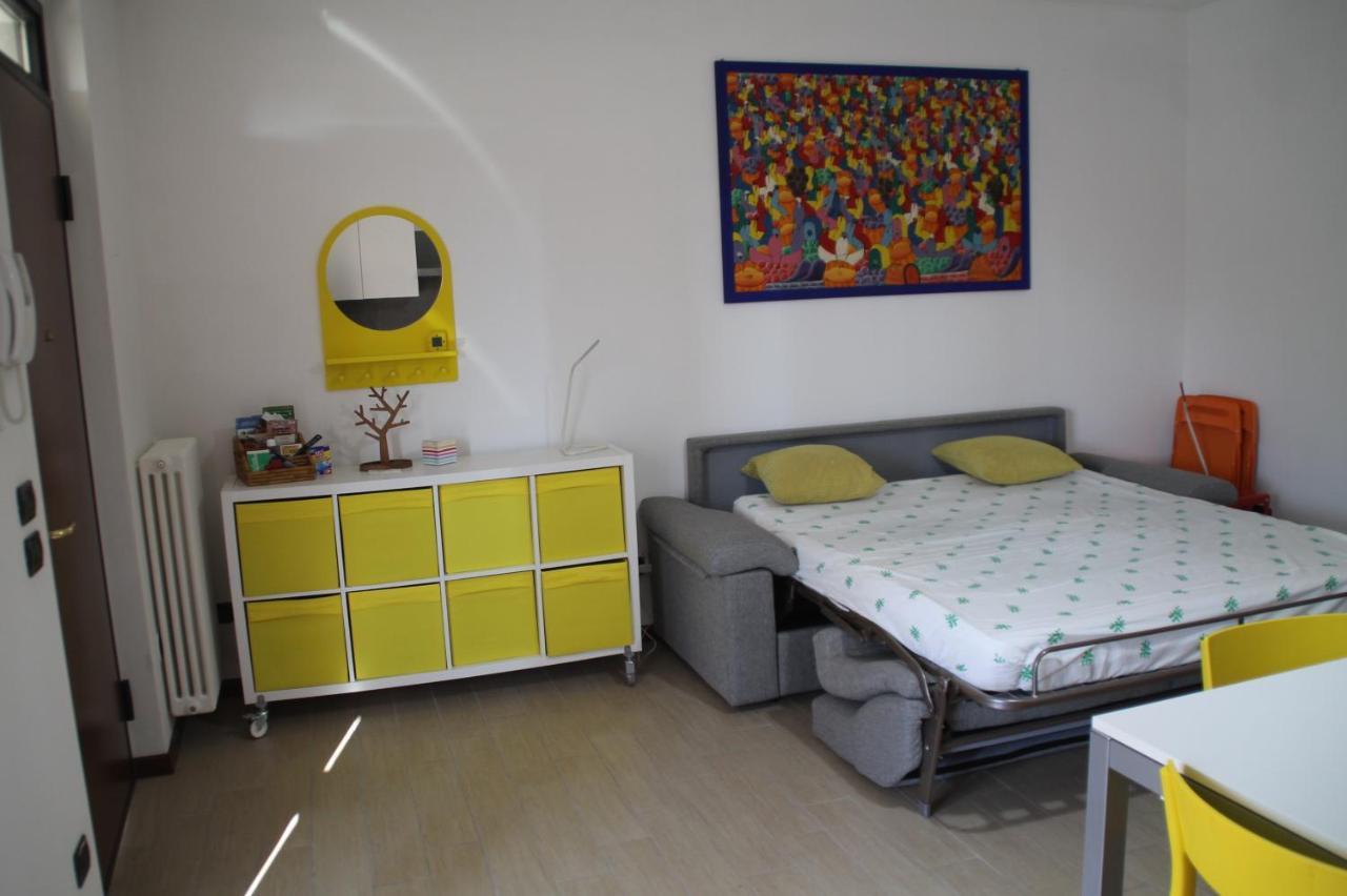 Casa Vacanze Da Riki Appartamento 1 佩斯基耶拉德加达 外观 照片