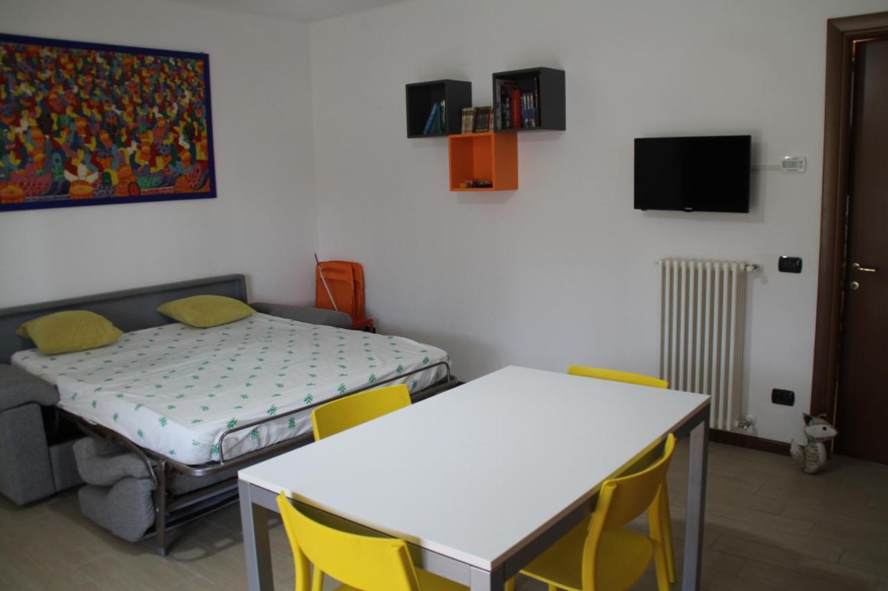 Casa Vacanze Da Riki Appartamento 1 佩斯基耶拉德加达 外观 照片