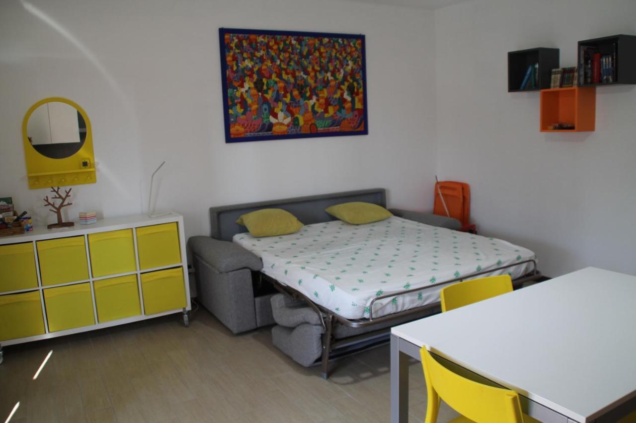 Casa Vacanze Da Riki Appartamento 1 佩斯基耶拉德加达 外观 照片